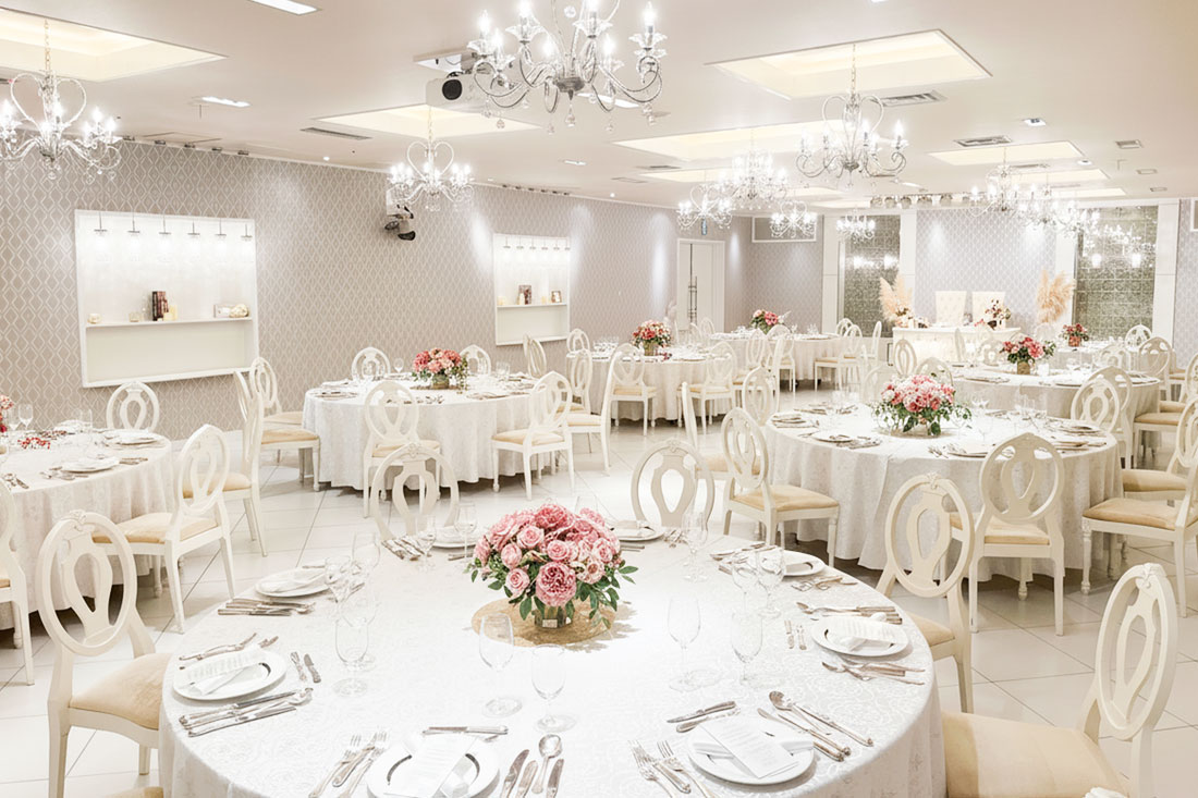 少人数でアットホームな結婚式を